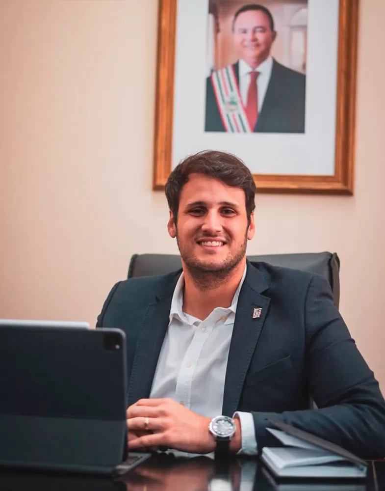 ORLEANS BRANDÃO