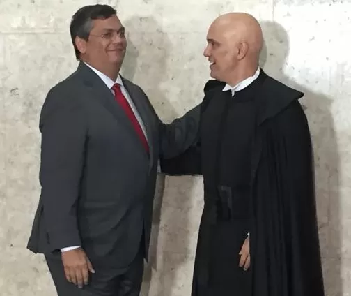 Flávio Dino diz que STF deve resistir a chantagens, coações e ameaças.