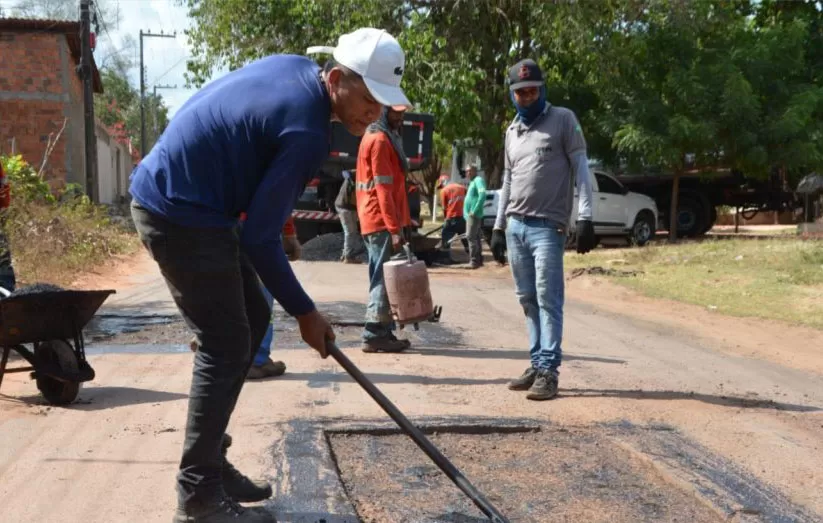 Operação Tapa-Buracos recupera Rua do Matadouro e avança com serviços de infraestrutura em Caxias