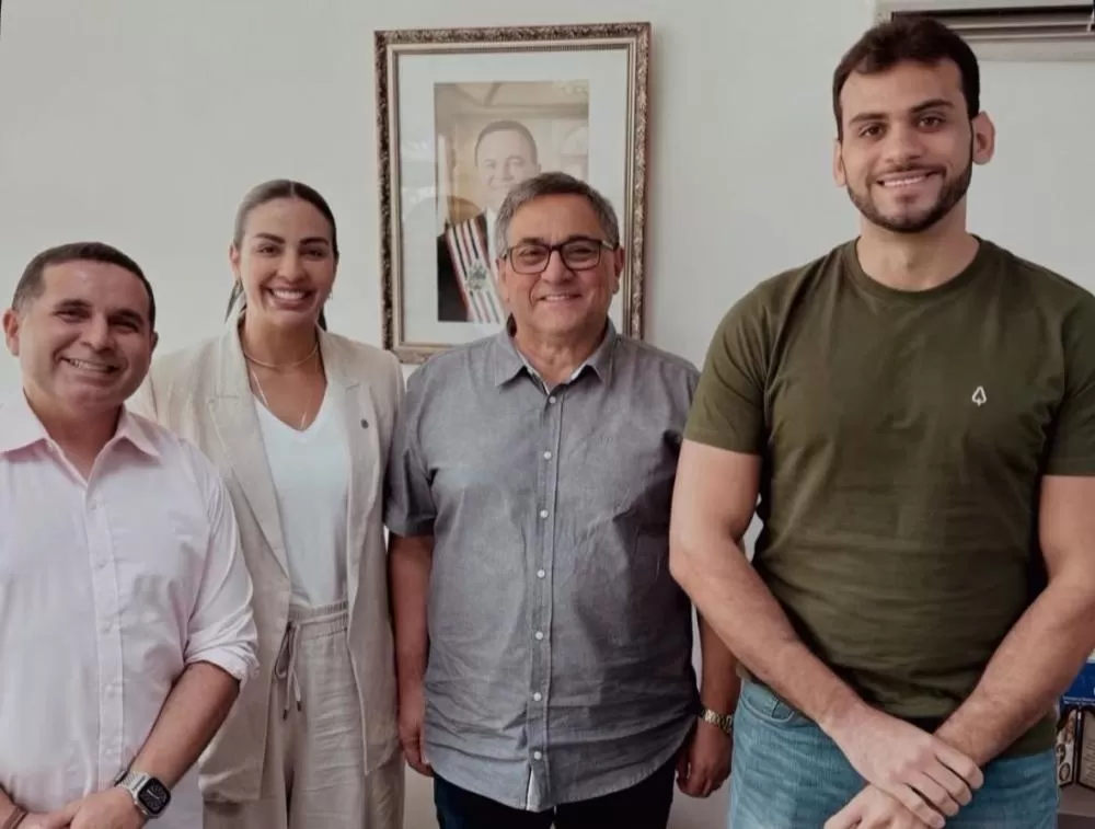  Vereador Mário Assunção e prefeito Gentil Neto firmam diálogo com secretário estadual para impulsionar desenvolvimento da cidade